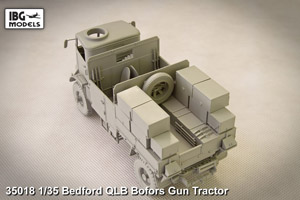 IBG Models 35018 - Bedford QLB Bofors Gun Tractor